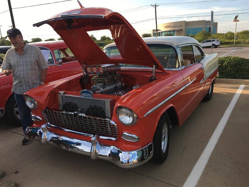 20180902 185524 - Fat Daddys Car Show.jpg